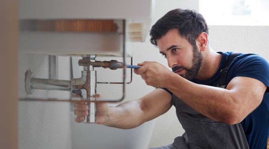 Sink pipe leak repair in Hobart, IN